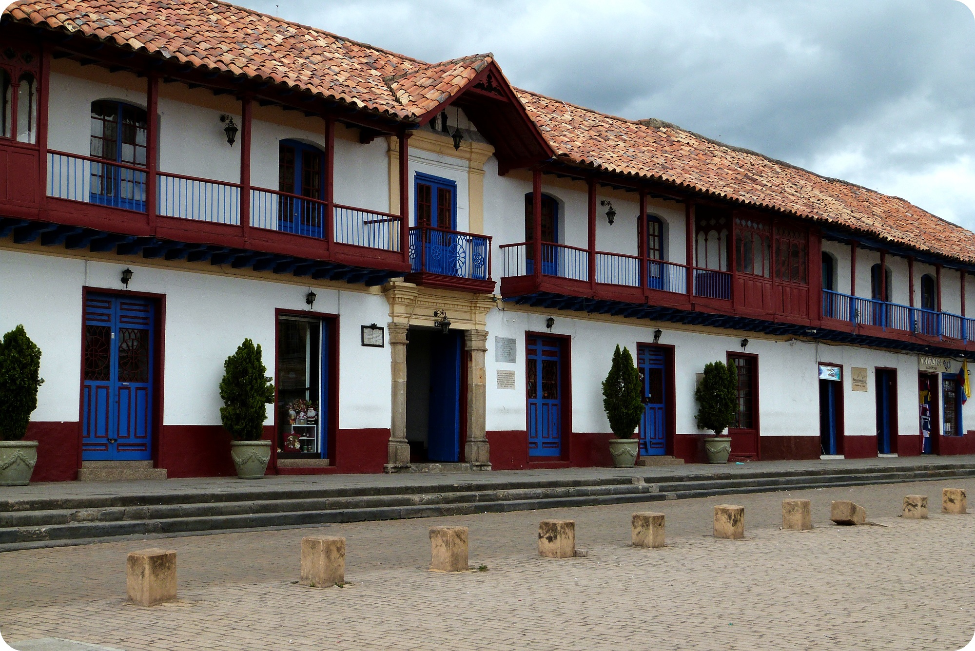 Edificios en la plaza de Zipaquira
